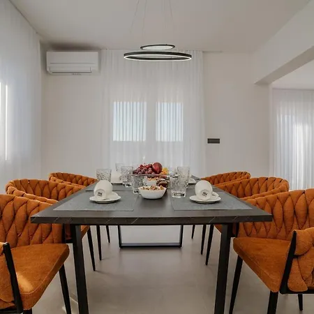 The Sky Apartman *