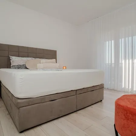 The Sky Apartman